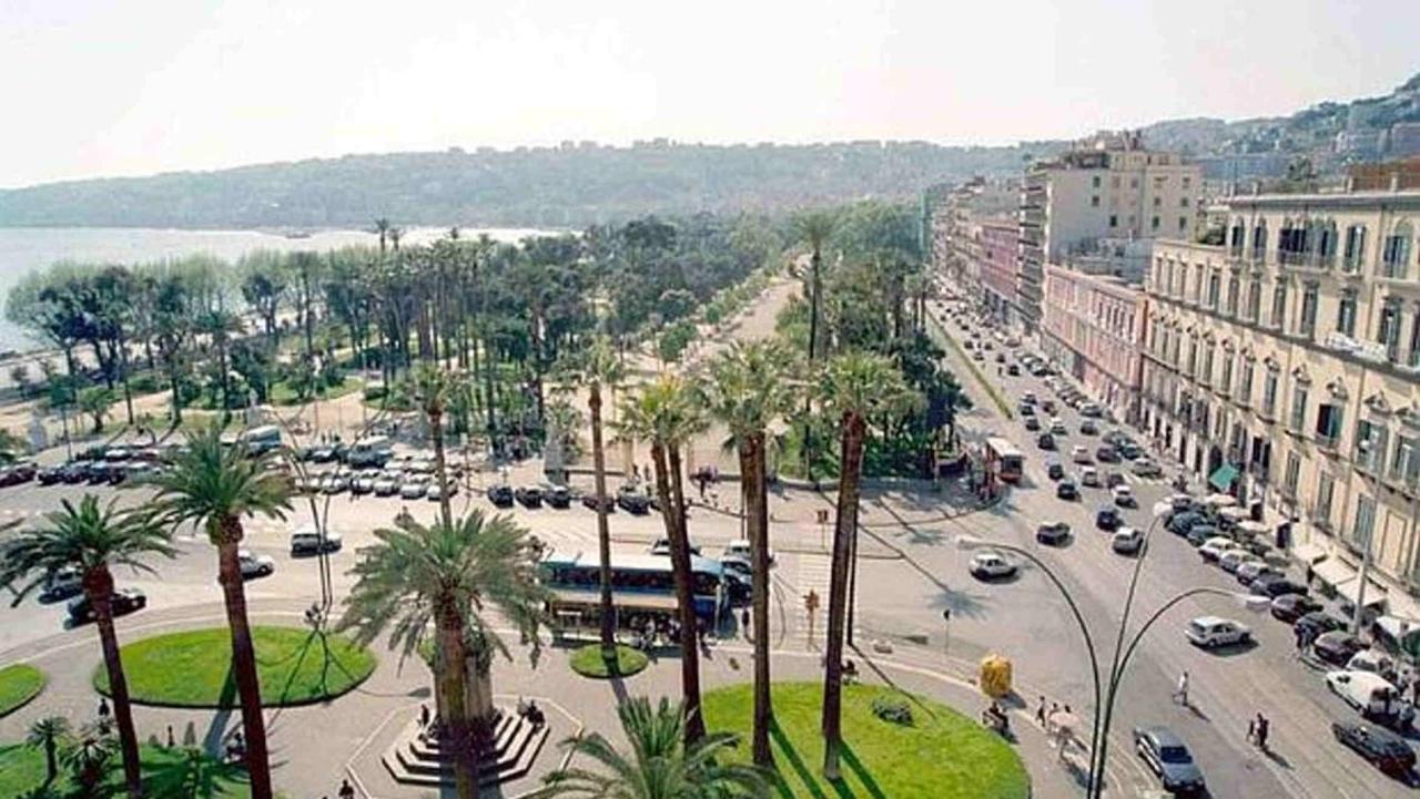 Salotto Mergellina Napoli Esterno foto